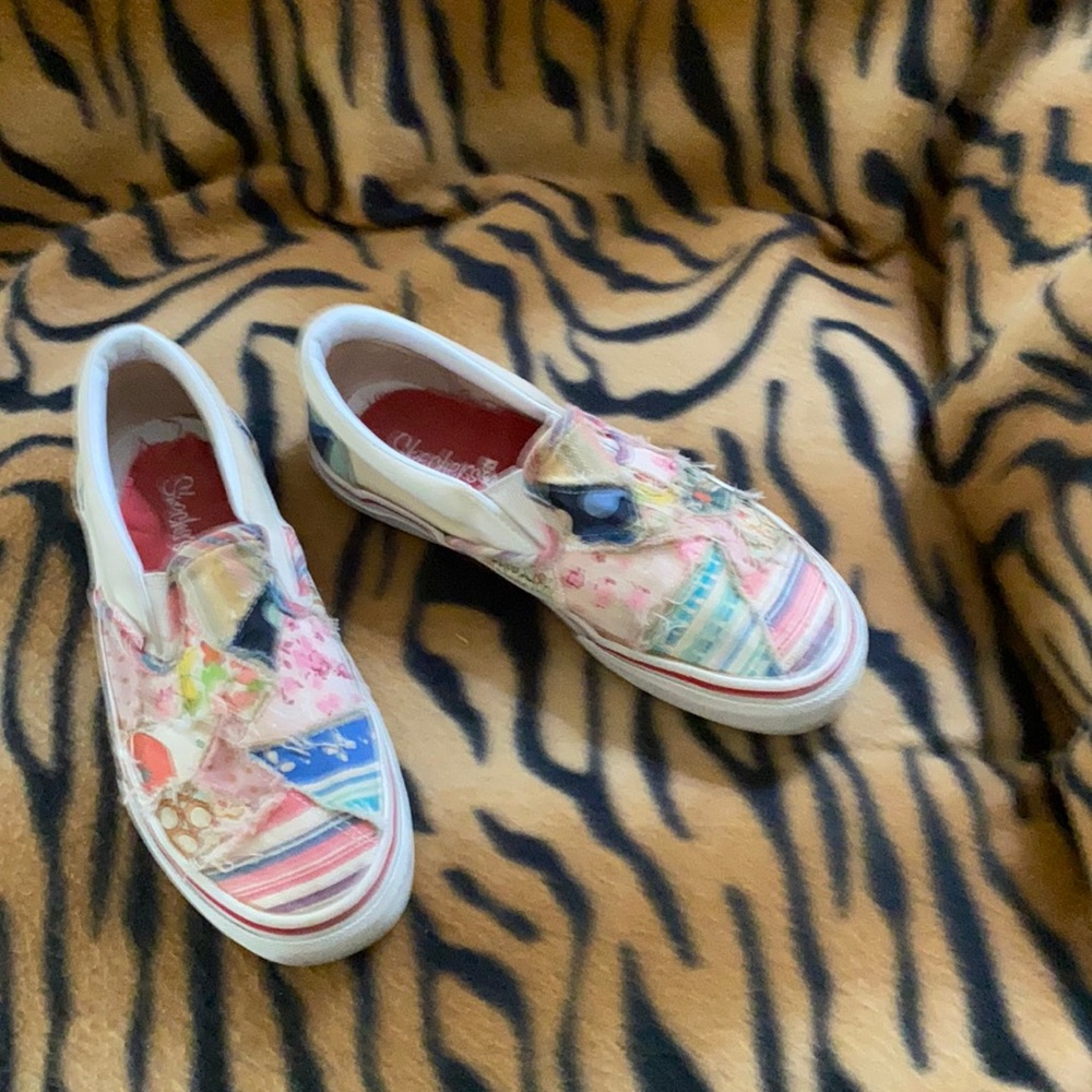 Vintage patchwork slip on sketchers tennis shoes size 8.5